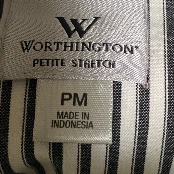 Worthington, black & white stripe, 3/4 sleeve, button-down blouse, size PM - Picture 9 of 10